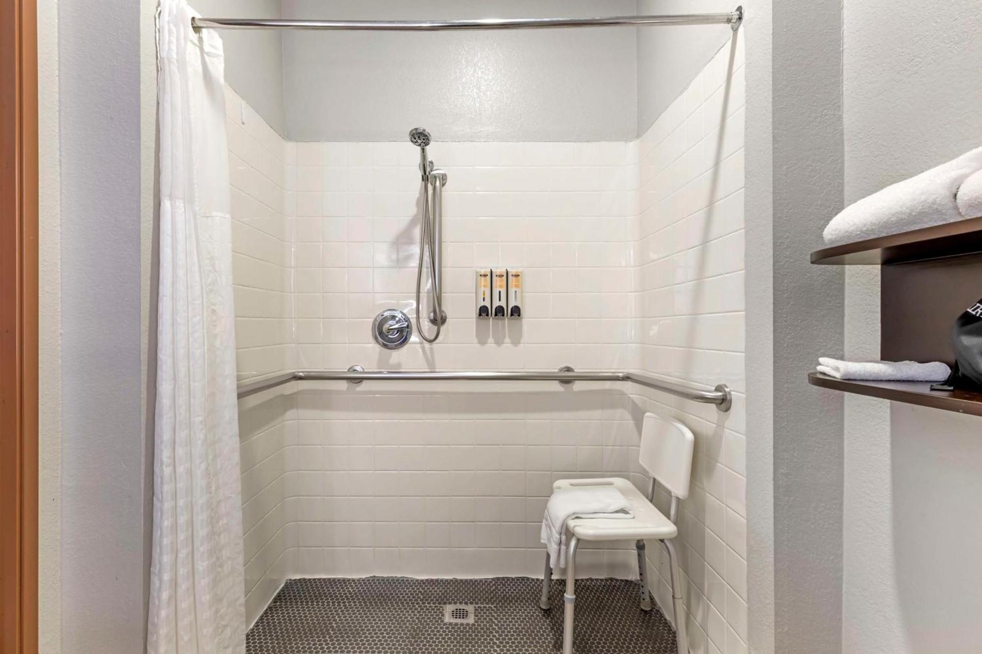 Best Western Plus Lake Worth Exterior foto