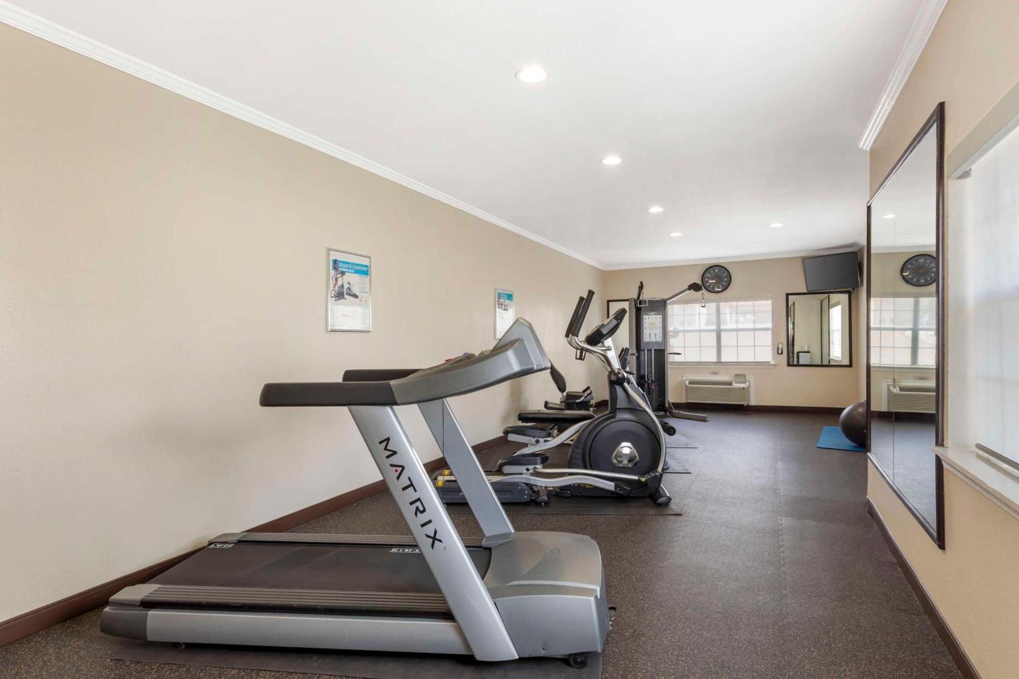 Best Western Plus Lake Worth Exterior foto