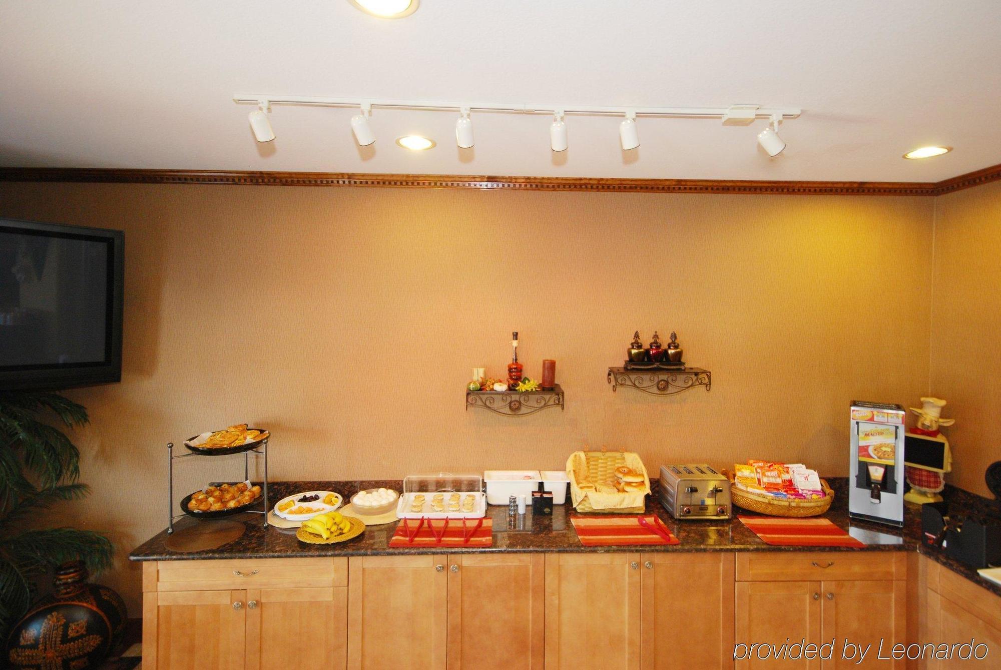 Best Western Plus Lake Worth Restaurante foto