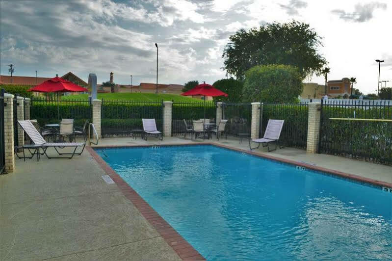 Best Western Plus Lake Worth Exterior foto